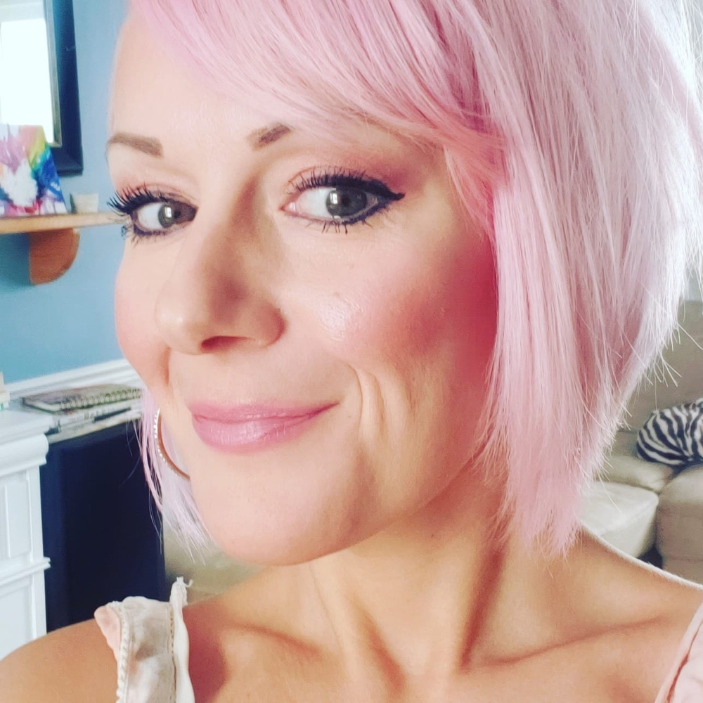 Meet your Posher, Victoria